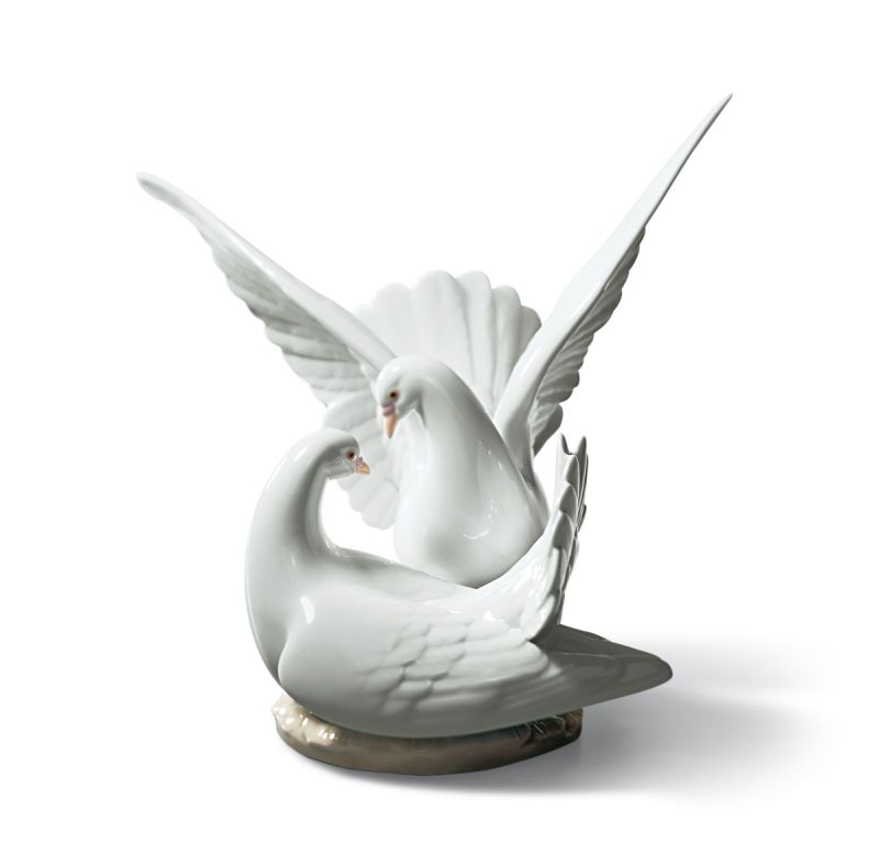Lladro Love Nest Doves